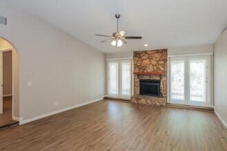 14826 N Briarwood Dr in Fountain Hills, AZ - Building Photo - Building Photo