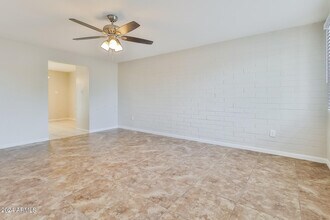 7416 W Glenrosa Ave in Phoenix, AZ - Building Photo - Building Photo