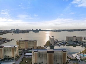 4775 Cove Cir in St. Petersburg, FL - Building Photo - Building Photo