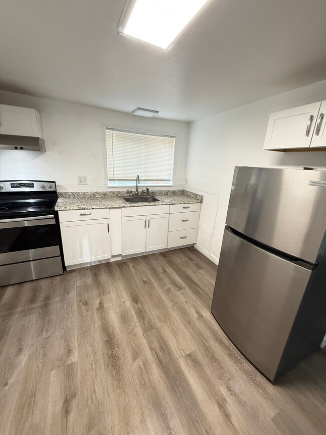 5390 SW Main Ave, Unit 1