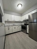 Brinton Manor in Pittsburgh, PA - Building Photo