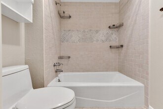 8318 Amurwood Dr in Tomball, TX - Building Photo - Building Photo