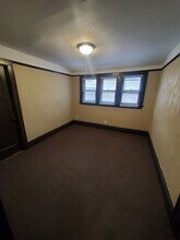 3172 N 30th St in Milwaukee, WI - Building Photo - Building Photo