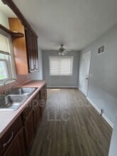 39 W Gramercy Ave in Toledo, OH - Building Photo - Building Photo