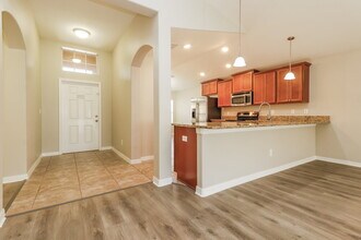 18339 Briar Oaks Dr in Hudson, FL - Building Photo - Building Photo