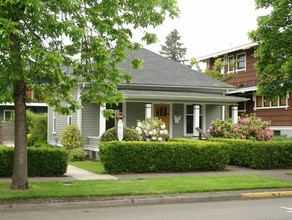 1430 Pearl St in Eugene, OR - Foto de edificio - Primary Photo