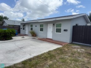 1980 SW 28th Ave in Fort Lauderdale, FL - Building Photo - Building Photo