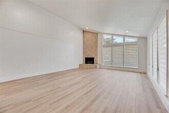 7426 Woodthrush Dr in Dallas, TX - Building Photo - Building Photo