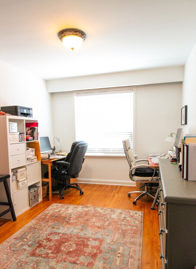 11 Love Cres in Toronto, ON - Building Photo - Building Photo