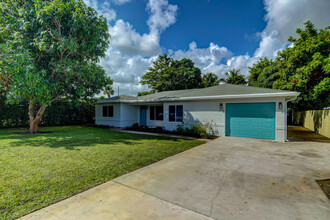 1910 NE 2nd Ave in Delray Beach, FL - Building Photo - Building Photo