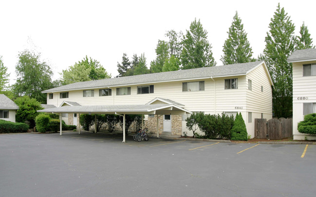 Valley West in Beaverton, OR - Building Photo - Building Photo