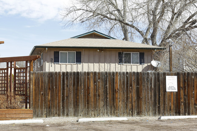 321 Bonnie Ct in Colorado Springs, CO - Building Photo - Building Photo