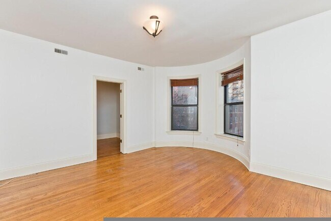 4348 N Kenmore Ave in Chicago, IL - Building Photo - Building Photo