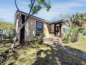 2701 22nd Ave S in St. Petersburg, FL - Building Photo - Building Photo