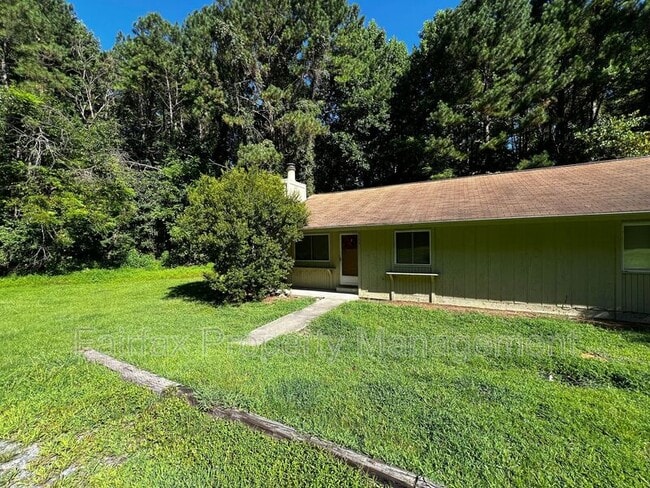 475 Cedar Lake Rd in Chapel Hill, NC - Building Photo - Building Photo