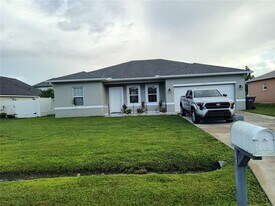312 Clearwater Ln in Kissimmee, FL - Building Photo