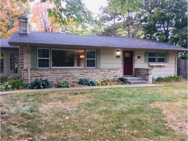 property at 4720 Baker Rd