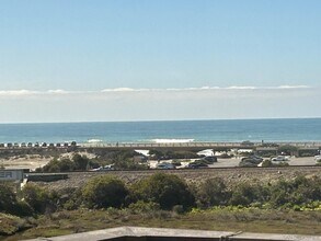 13024 Caminito del Rocio in Del Mar, CA - Building Photo - Building Photo