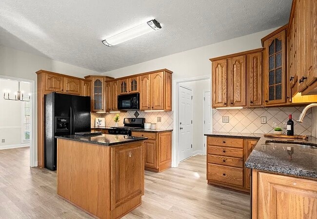 property at 4235 Marjorie Rd SW