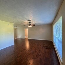 440 W Hawthorne Rd in Leesville, LA - Building Photo - Building Photo