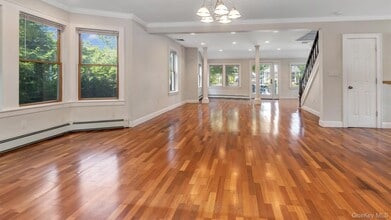 168 Highland Ave in Northport, NY - Building Photo - Building Photo