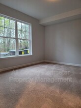 30 Wren Dr in Roswell, GA - Building Photo - Building Photo