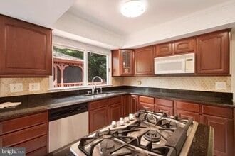 13920 Wagon Way in Silver Spring, MD - Building Photo - Building Photo