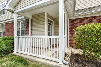 4012 Weston Pointe Dr in Zionsville, IN - Building Photo - Building Photo