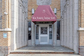 75 W Mosholu N in Bronx, NY - Building Photo - Building Photo