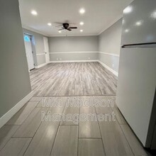 1129 E Bolton St in Savannah, GA - Building Photo - Building Photo