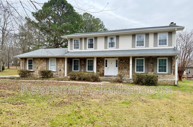 property at 9512 Imperial Dr