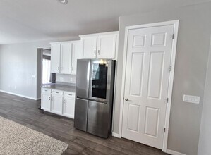 7742 S Long Pond Walk Way in Tucson, AZ - Building Photo - Building Photo