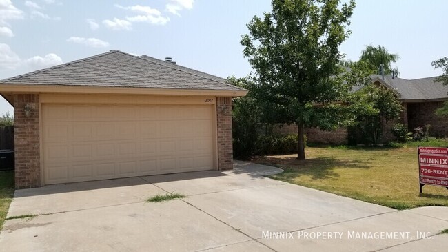 2007 86th St in Lubbock, TX - Building Photo - Building Photo