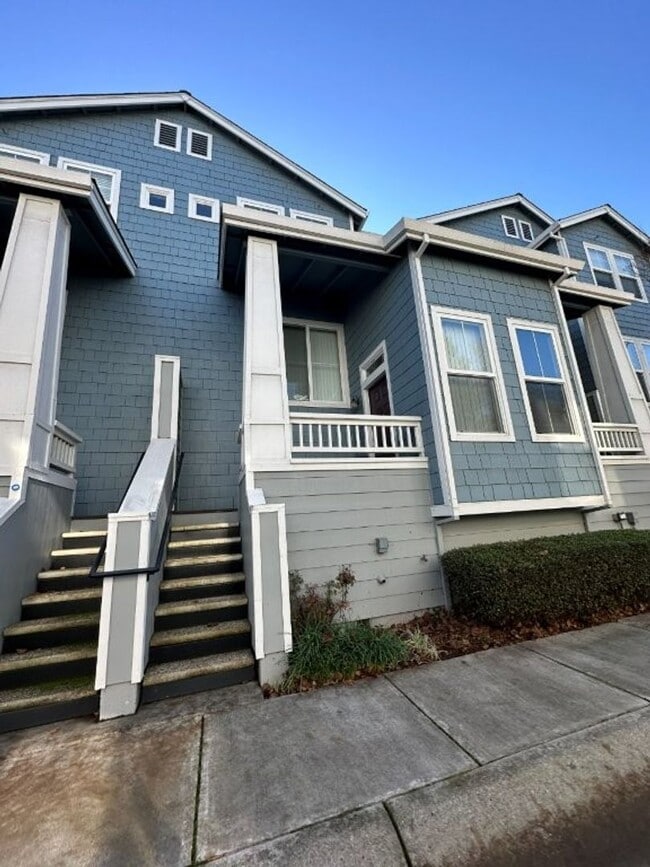 property at 622 Arcadia Dr