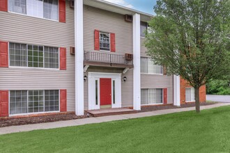 Candlewyck Park Apartments in Ithaca, NY - Foto de edificio - Building Photo