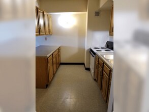 Marian Heights in Alton, IL - Foto de edificio - Building Photo