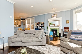 1037 S Racine Ave, Unit 3F in Chicago, IL - Building Photo - Building Photo
