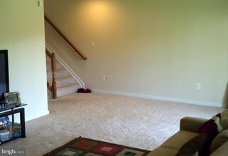 8708 Sagebrush Ln in Laurel, MD - Building Photo - Building Photo