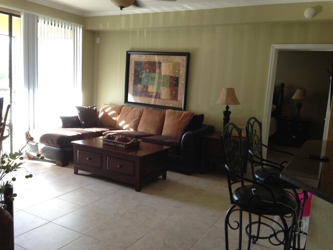 12990 Positano Cir in Naples, FL - Building Photo - Building Photo