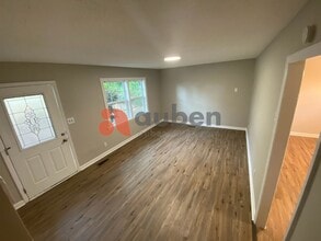 1529 N Chester Rd in Hixson, TN - Building Photo - Building Photo