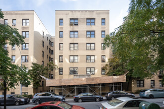 189-207 Pinehurst Ave in New York, NY - Building Photo - Building Photo