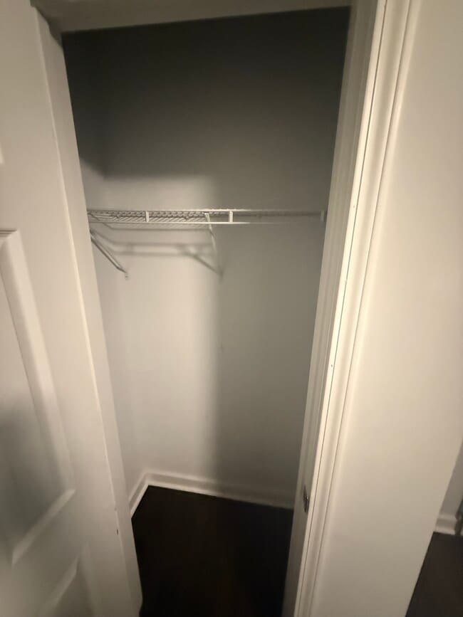 property at 1575 Kenmore St SW