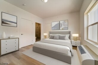 48 Chadwick St in Paterson, NJ - Building Photo - Building Photo