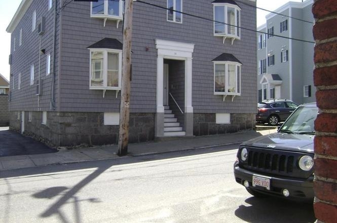 39 Endicott St in Salem, MA - Building Photo