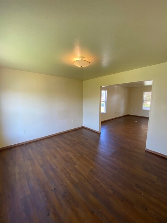 3045 N Ontario St in Toledo, OH - Building Photo