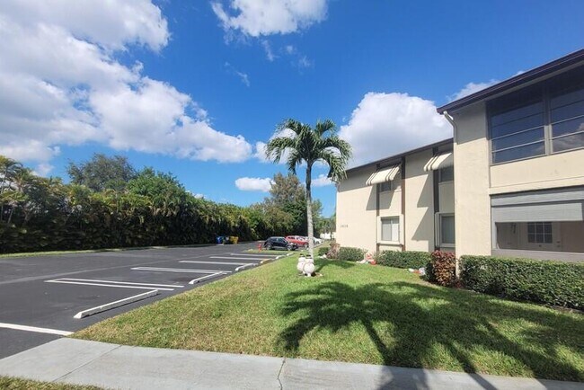 3626 La Mar Ct in Greenacres, FL - Foto de edificio - Building Photo