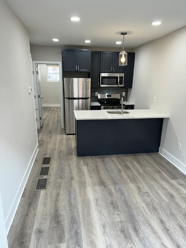 property at 2022 S Hemberger St