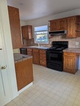 205 Marvin Way in Auburn, CA - Building Photo - Building Photo