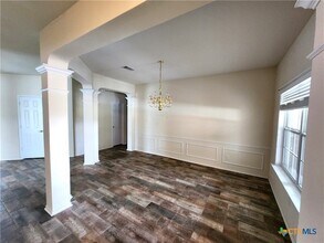 105 E Great Plains Trail in Harker Heights, TX - Building Photo - Building Photo