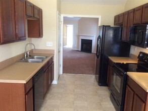 8730 Royal Bluff Dr in Charlotte, NC - Building Photo - Building Photo